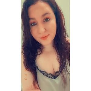 Meet your Posher, Alicia